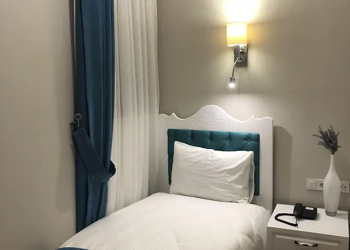 The Void 3* イスタンブール