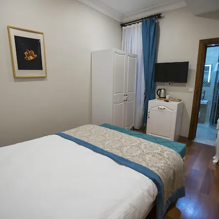 The Void Hotel 3*