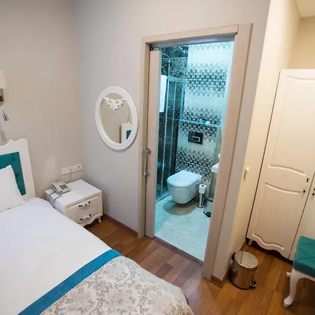 Hotel The Void 3*