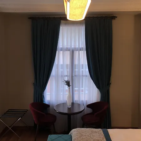 The Void 3* Istanbul