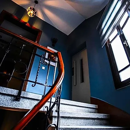 The Void - Sisli 3*